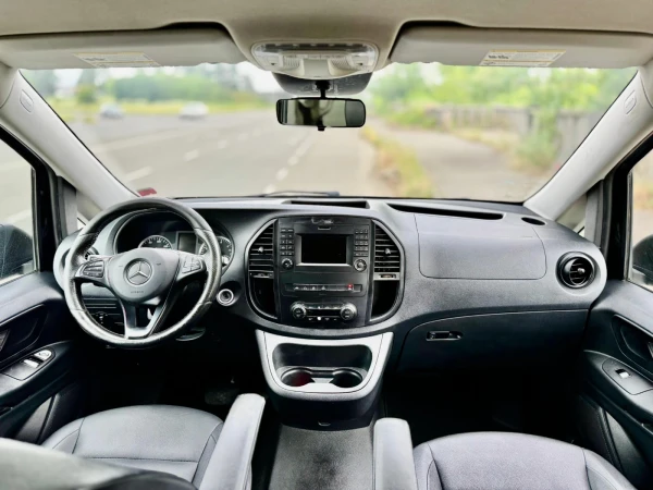 MERCEDES-BENZ METRIS